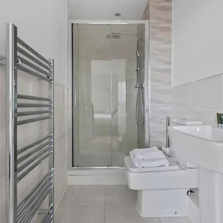 Spacious 1 Bedroom In A Converted Mill *