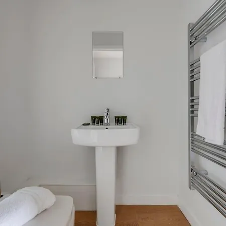Apartment Spacious 1 Bedroom In A Converted Mill