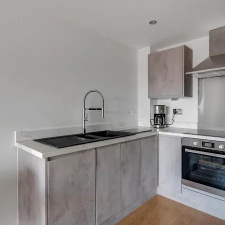 Spacious 1 Bedroom In A Converted Mill Lägenhet Leeds (West Yorkshire)