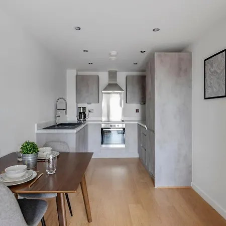 Lägenhet Spacious 1 Bedroom In A Converted Mill Leeds (West Yorkshire)